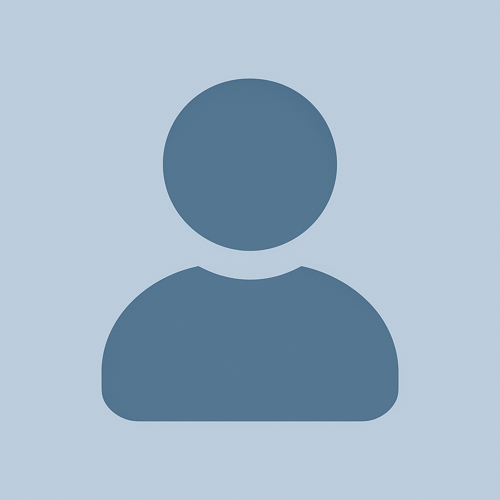 鳥谷郶キョータ